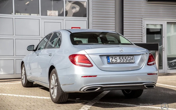 Mercedes-Benz Klasa E cena 134900 przebieg: 66859, rok produkcji 2017 z Kańczuga małe 277